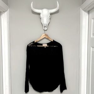 Black pattern blouse